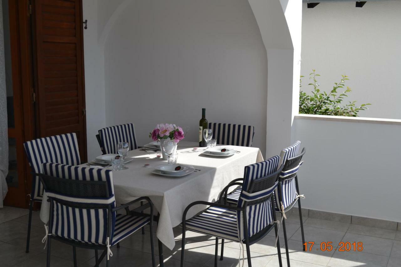 Holiday Apartments Lucic - Feels Like Home, Away From Home Ražanj Esterno foto