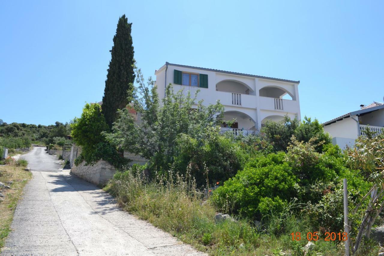 Holiday Apartments Lucic - Feels Like Home, Away From Home Ražanj Esterno foto