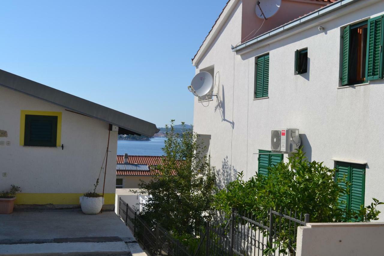 Holiday Apartments Lucic - Feels Like Home, Away From Home Ražanj Esterno foto